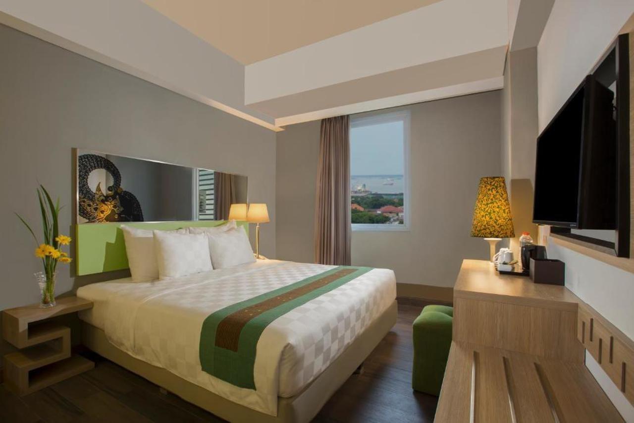 Hotel Khas Gresik Esterno foto