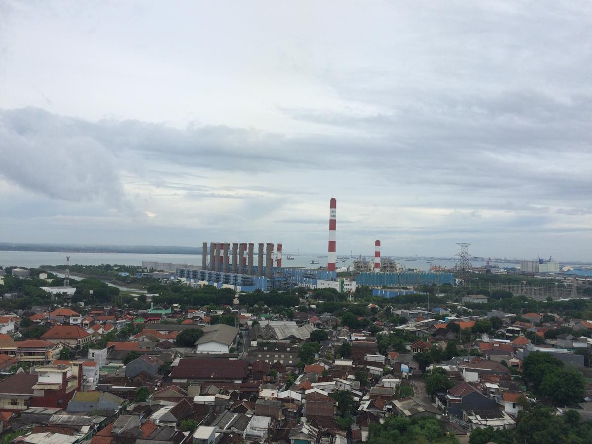 Hotel Khas Gresik Esterno foto